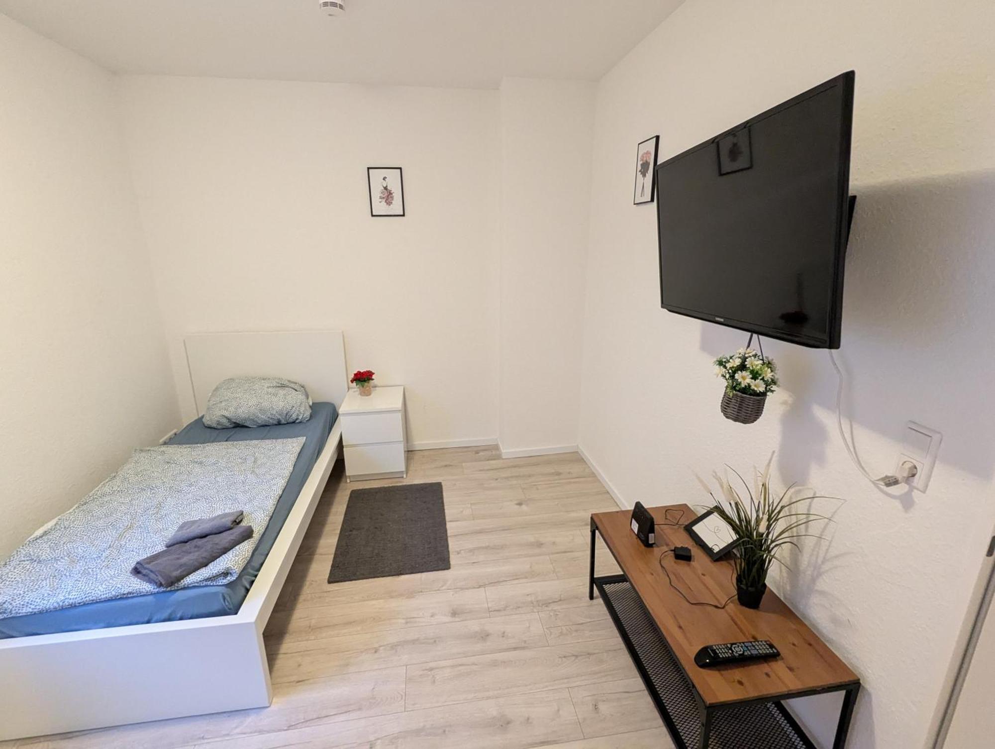 Moderne Im Erdgeschoss Mit Terrasse I Ruhige Umgebung Apartment